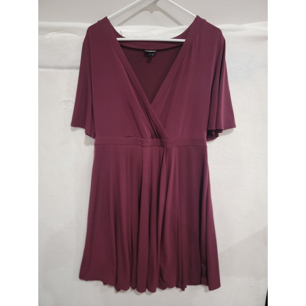 Torrid Plus Sz 1 Dress Dark Red Wine Faux Wrap‎ Flutter Sleeve Fit & Flare Short